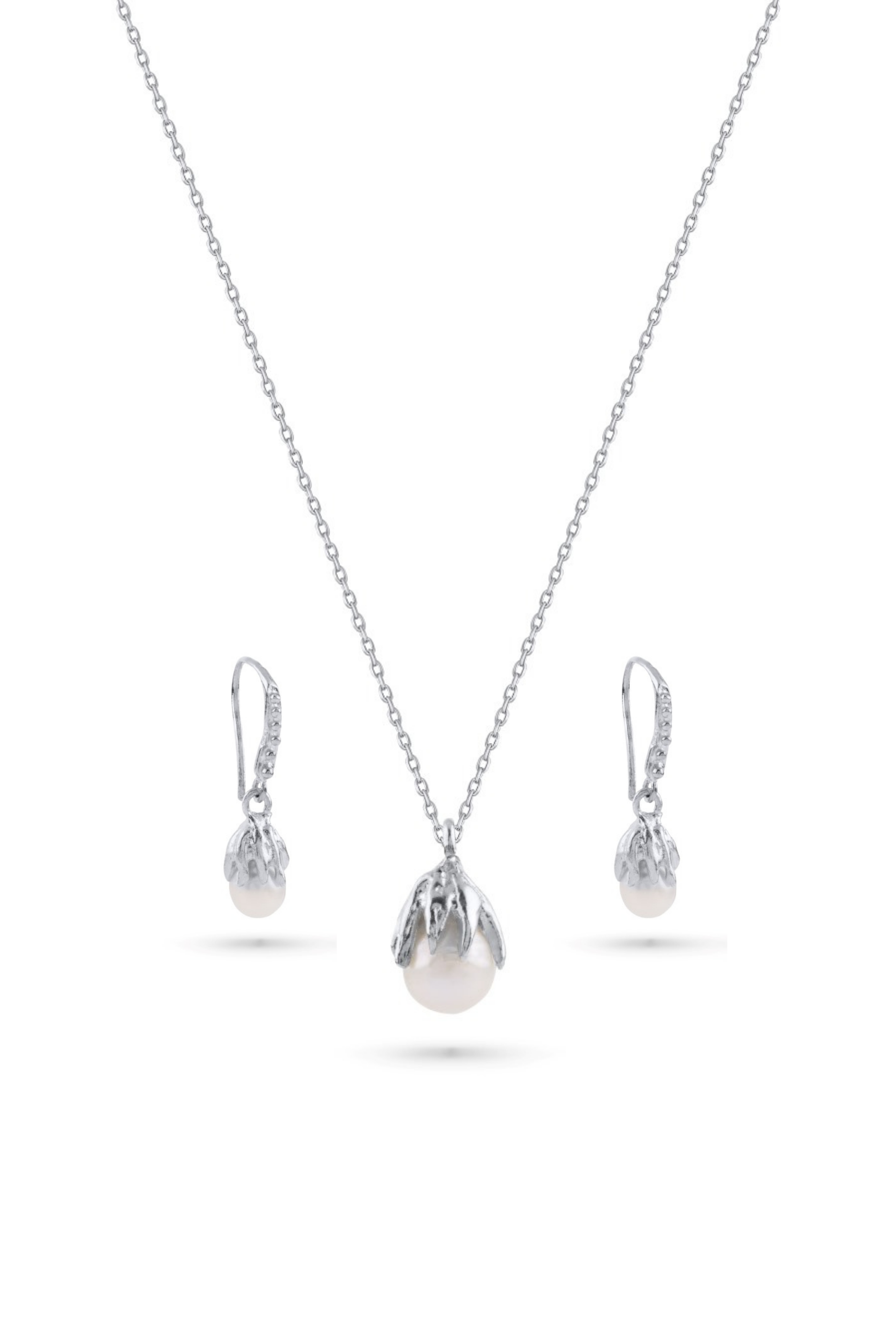 Daisy silver necklace and earrings Daisy İnci Kolye ve Küpe Seti - Gümüş - Görsel 1